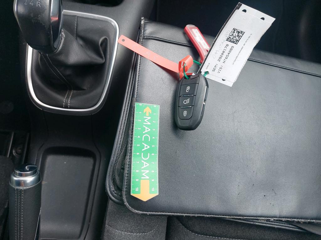 Citroen C3 PureTech 83 S&S BVM5 Shine 2023