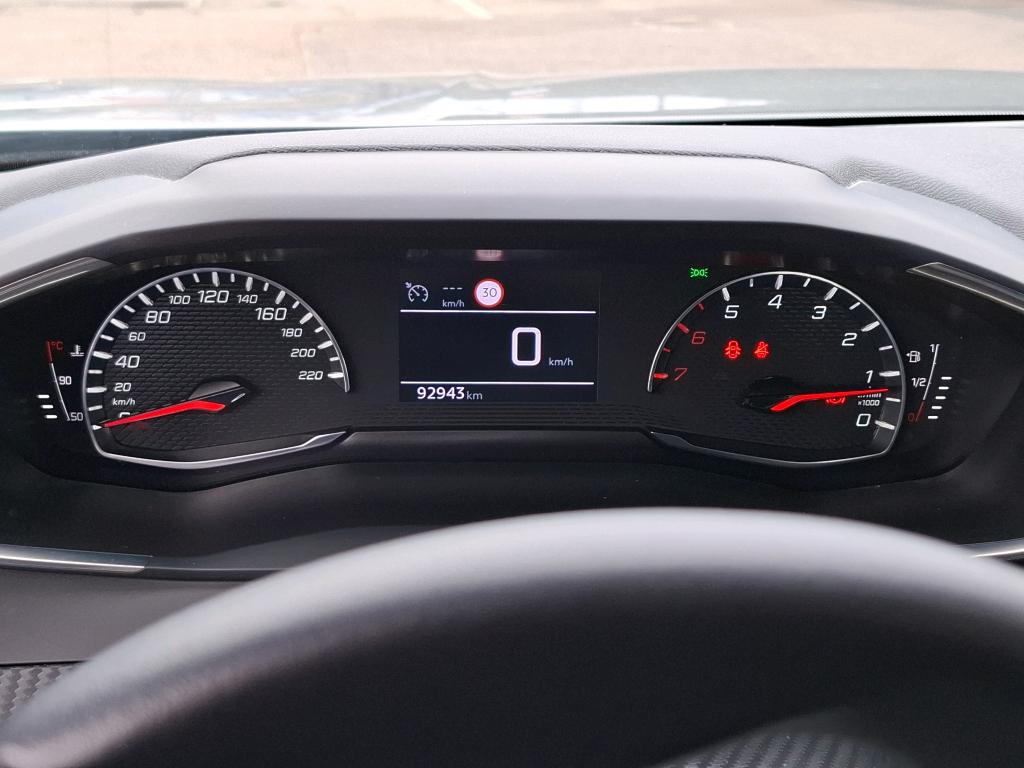 Peugeot 2008 BlueHDi 110 S&S BVM6 Active Business 2021