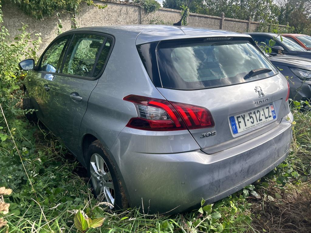 Peugeot 308 BlueHDi 130ch S&S EAT8 Active Business 2021