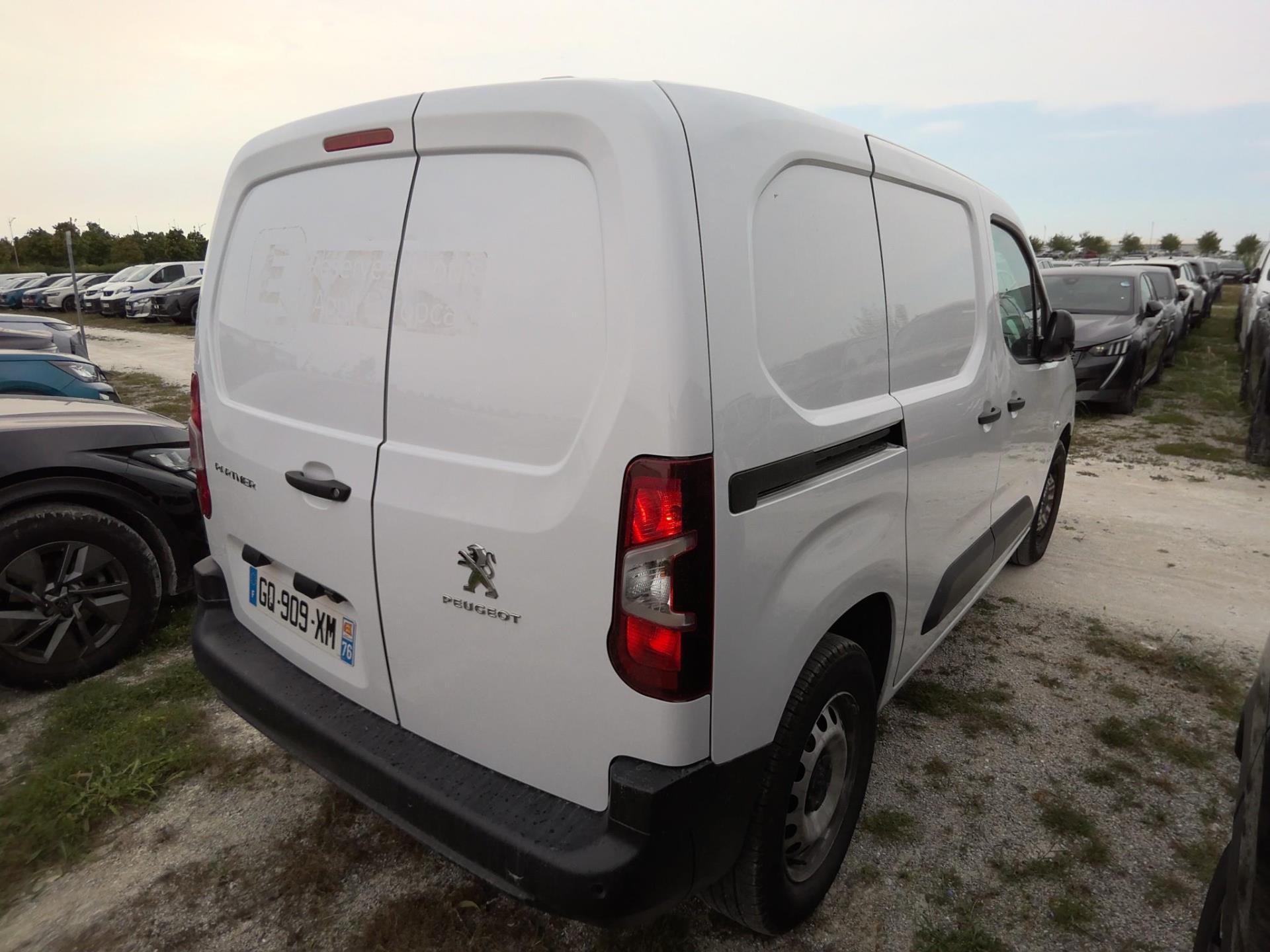 Peugeot PARTNER FOURGON M 950 KG BLUEHDI 100 S&S BVM6  2023