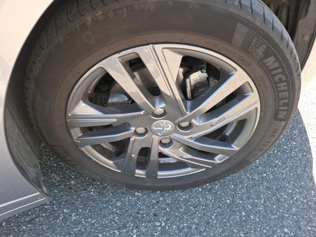 Peugeot 208 PureTech 100 S&S BVM6 Style 2022