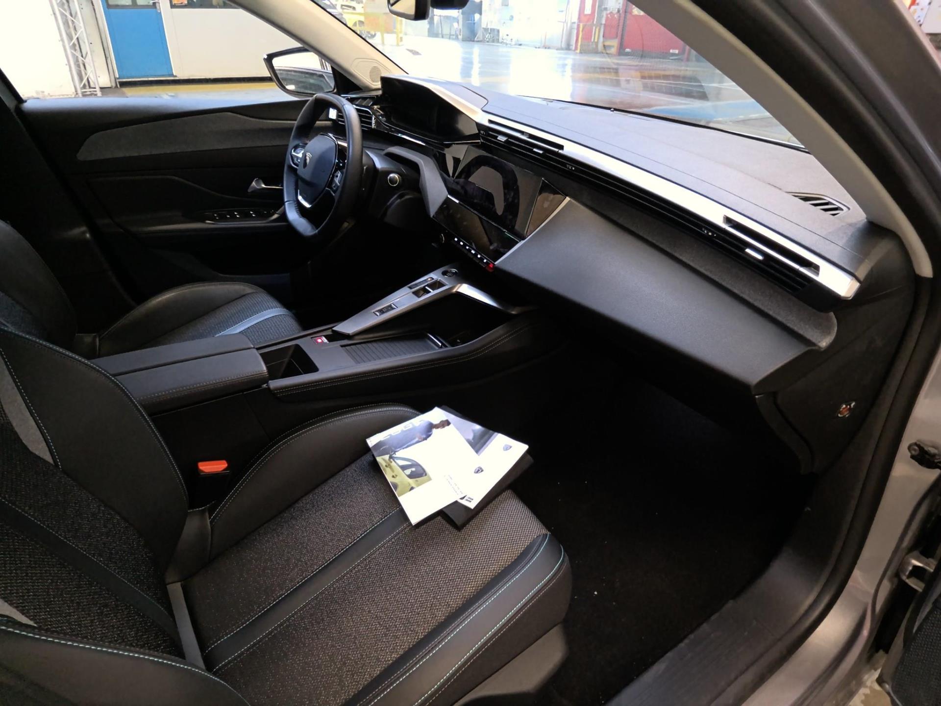 Peugeot 308 PureTech 130ch S&S EAT8 Allure 2024