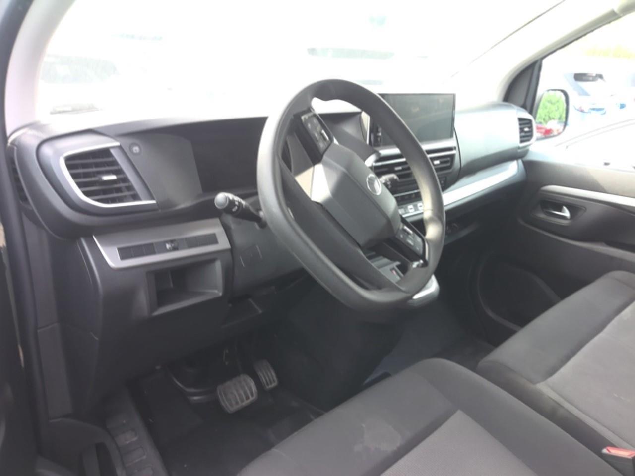 Foto Citroën Spacetourer 10