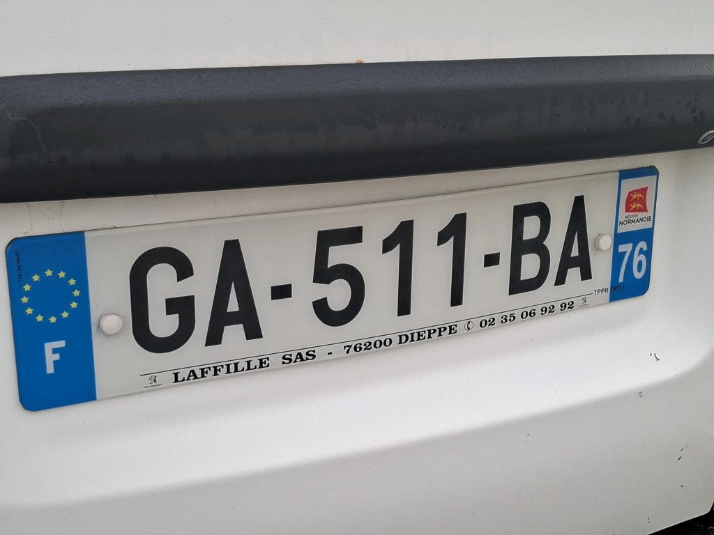 Peugeot EXPERT FGN TOLE STANDARD 2.0 BLUEHDI 120 S&S BVM6 ASPHALT 2021