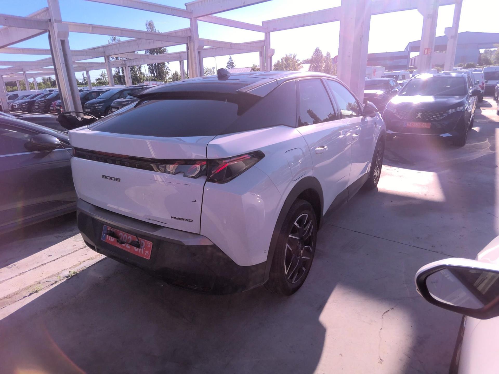 Peugeot 3008 Hybrid 136 e-DCS6 GT 2024