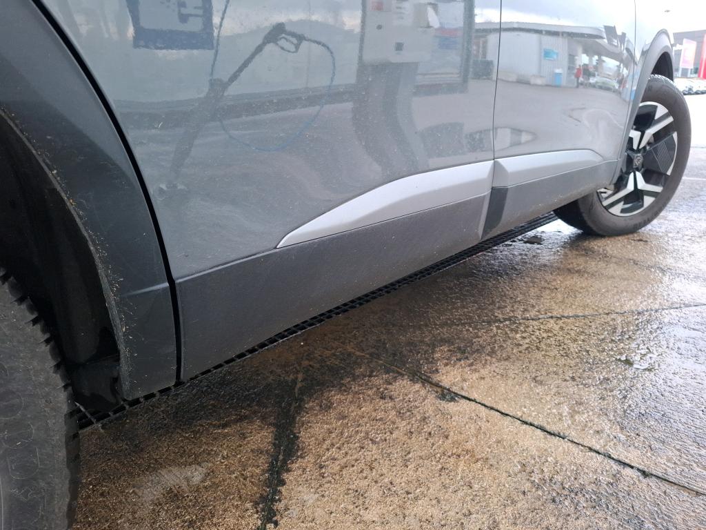 Peugeot 2008 PureTech 130 S&S EAT8 Allure 2024