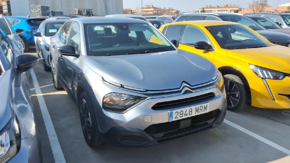 Foto Citroën C4 X 2