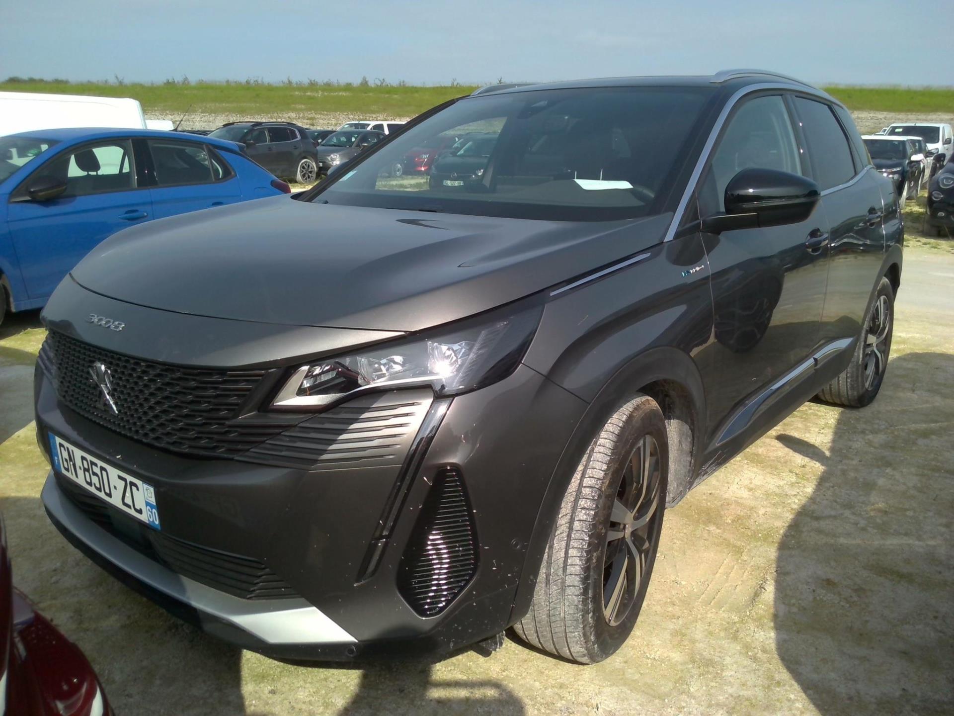 NV 3008 SUV