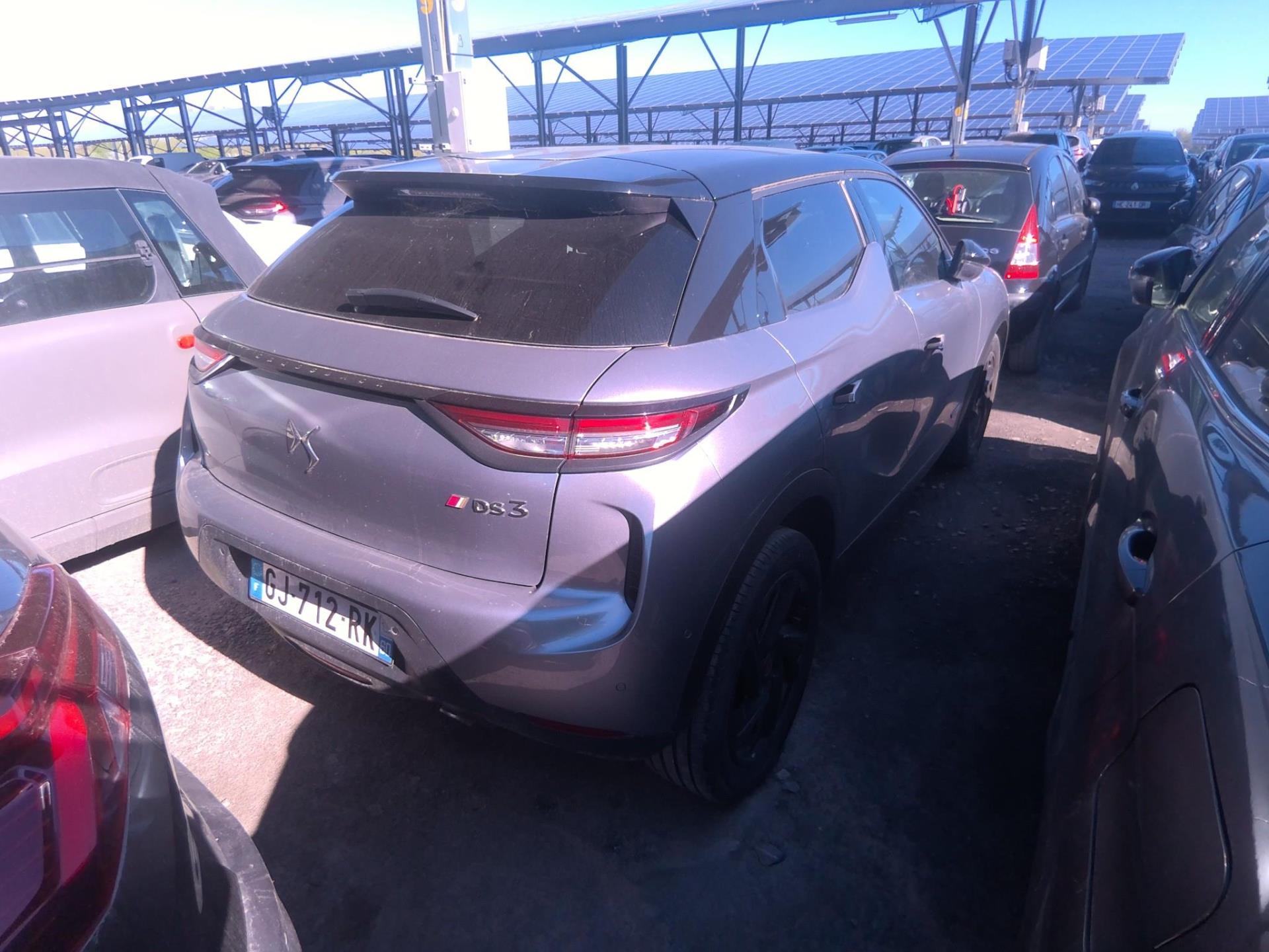 DS DS 3 BlueHDi 130 EAT8 Performance Line+ 2022