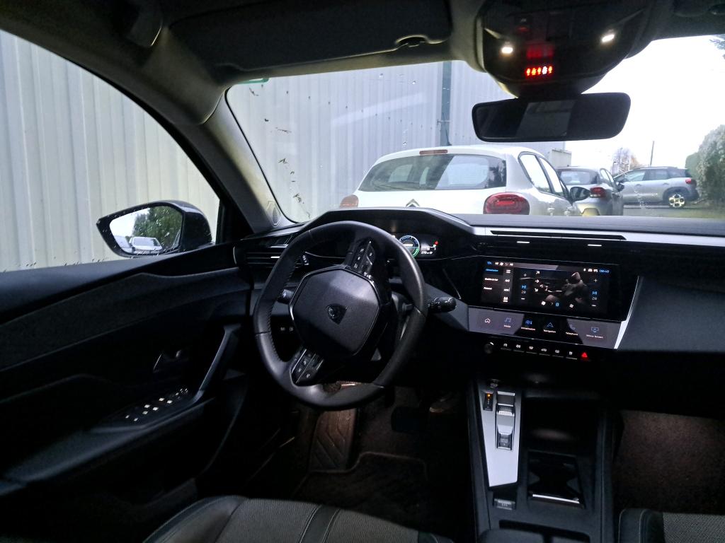 Peugeot 308 PHEV 180 e-EAT8 Allure 2023