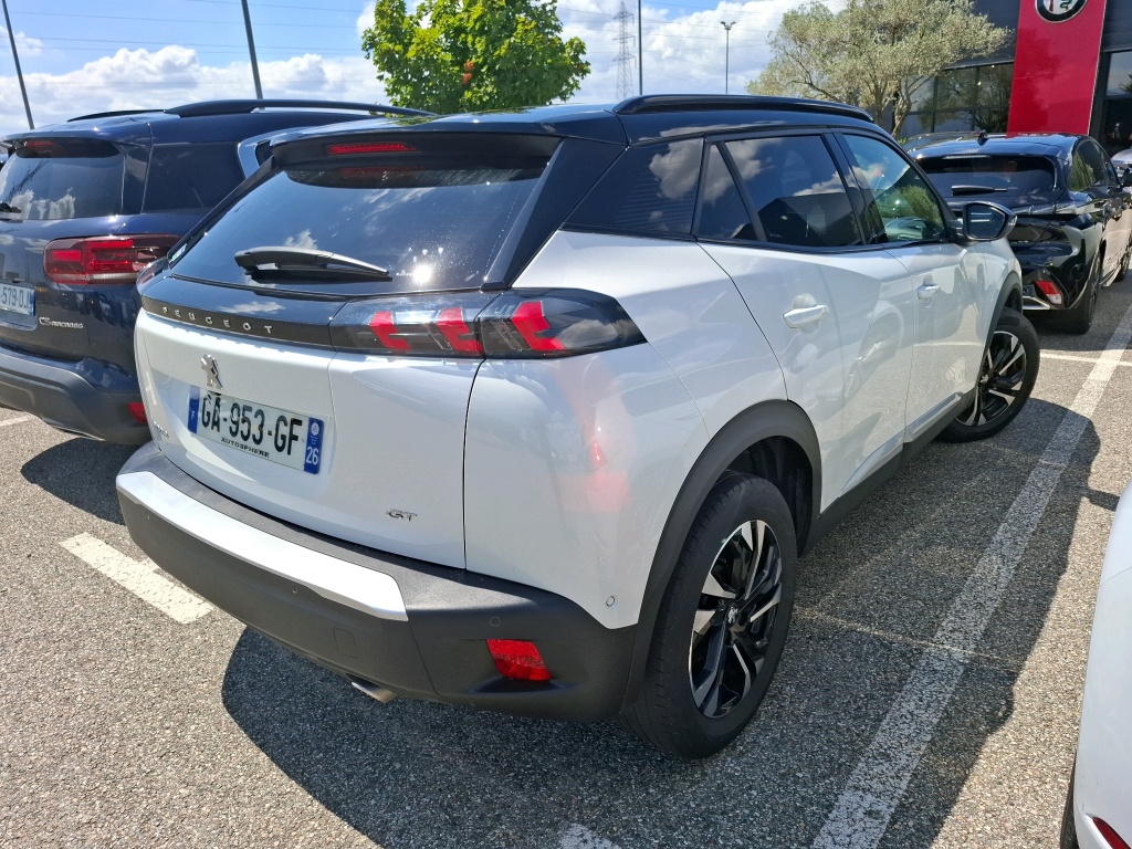 Peugeot 2008 BlueHDi 130 S&S EAT8 GT 2021