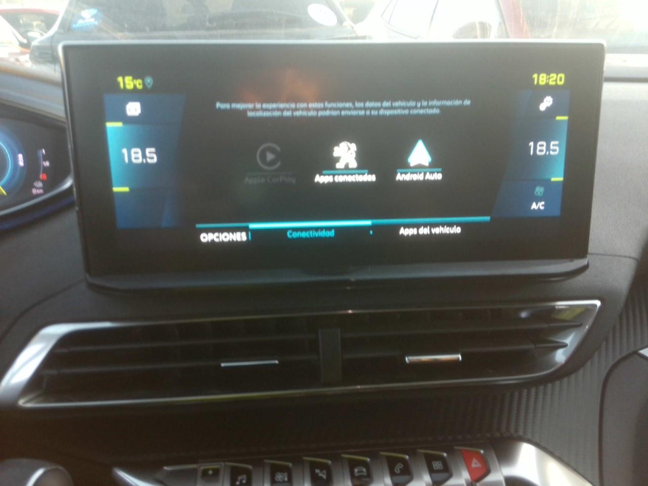 Foto Peugeot 3008 Hybrid 7