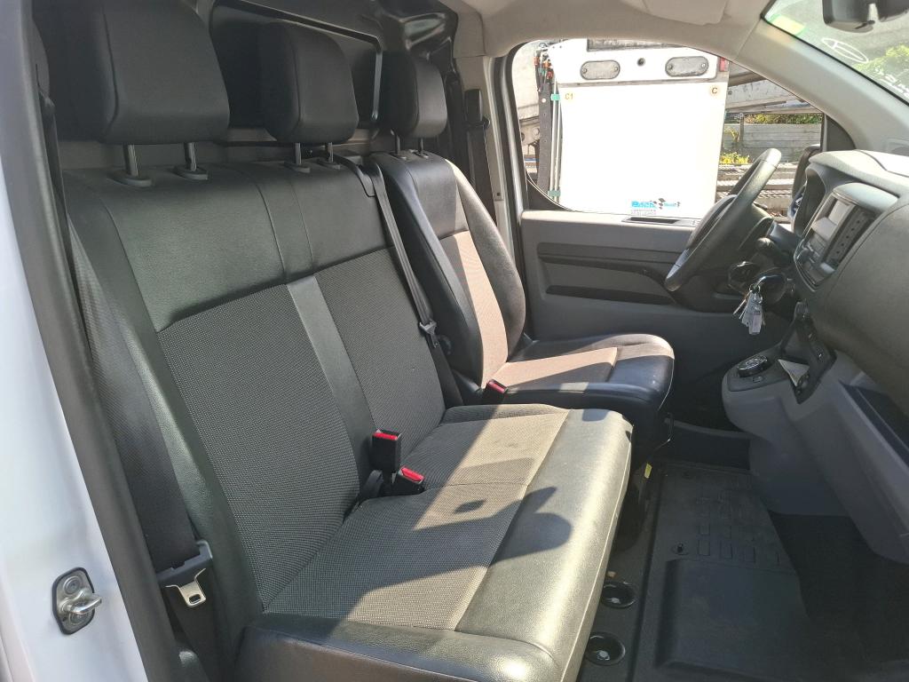 Peugeot EXPERT FGN TOLE STANDARD BLUEHDI 120 S&S EAT8 PREMIUM 2021