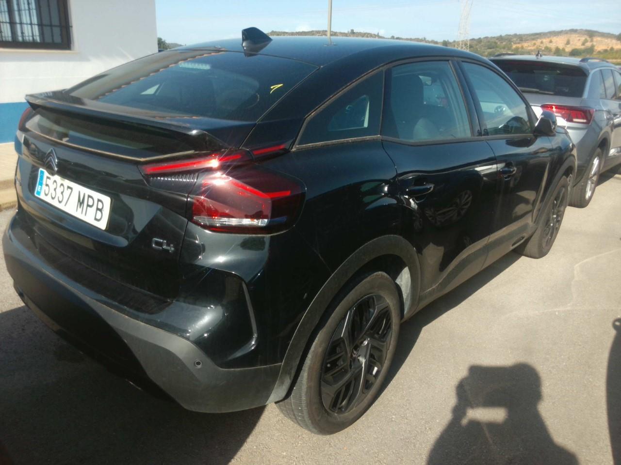 Foto Citroën C4 X 6