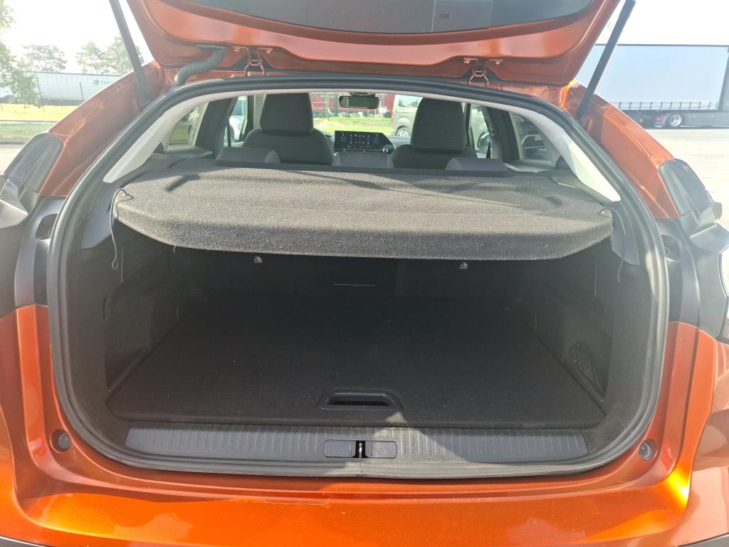 Citroen C4 PureTech 130 S&S EAT8 Shine 2022