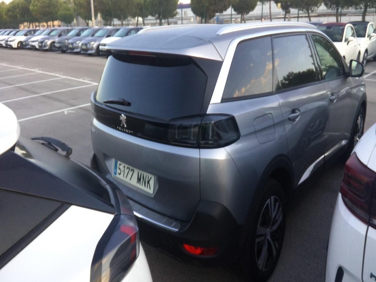 Foto Peugeot 5008 4