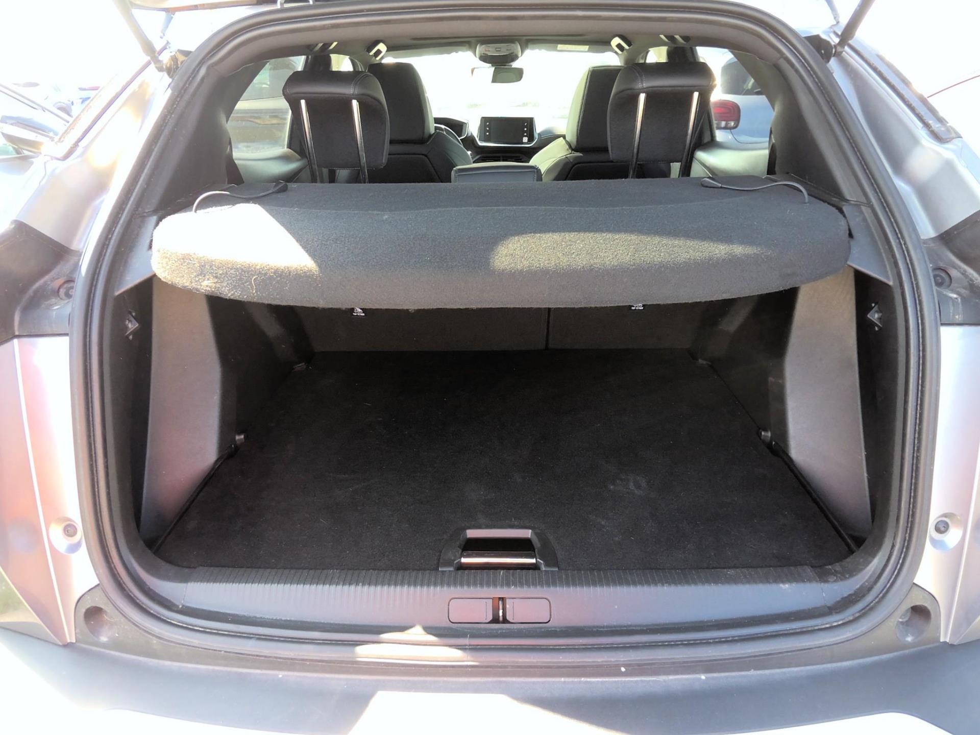 Peugeot 2008 Electrique 136 ch GT 2023
