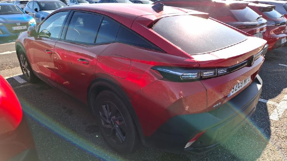 Foto Peugeot 408 5
