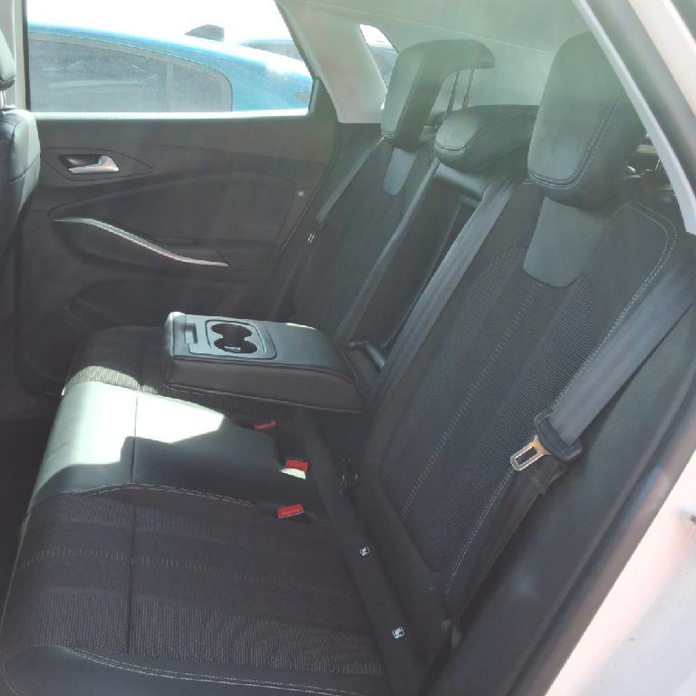 Foto Opel Grandland PHEV 9