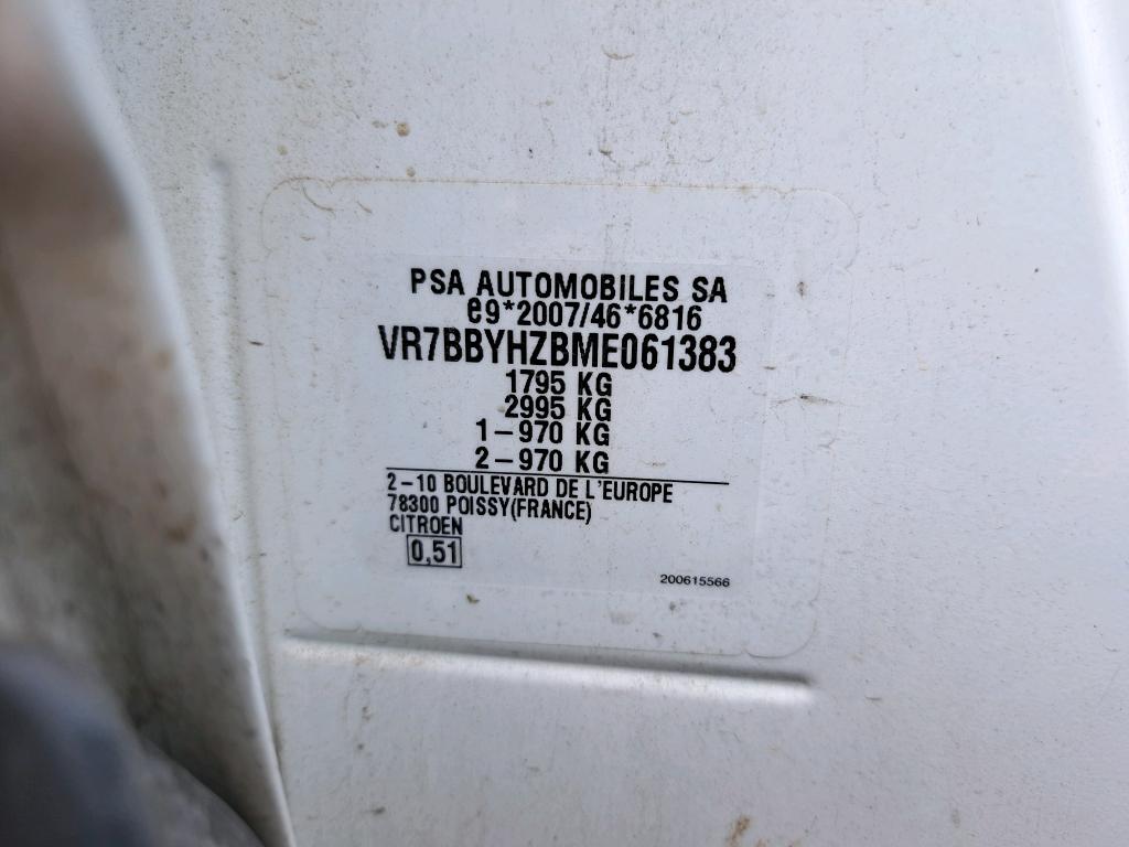 Citroen C4 SOCIETE BLUEHDI 130 S&S EAT8 FEEL NAV BUSINESS R 2021