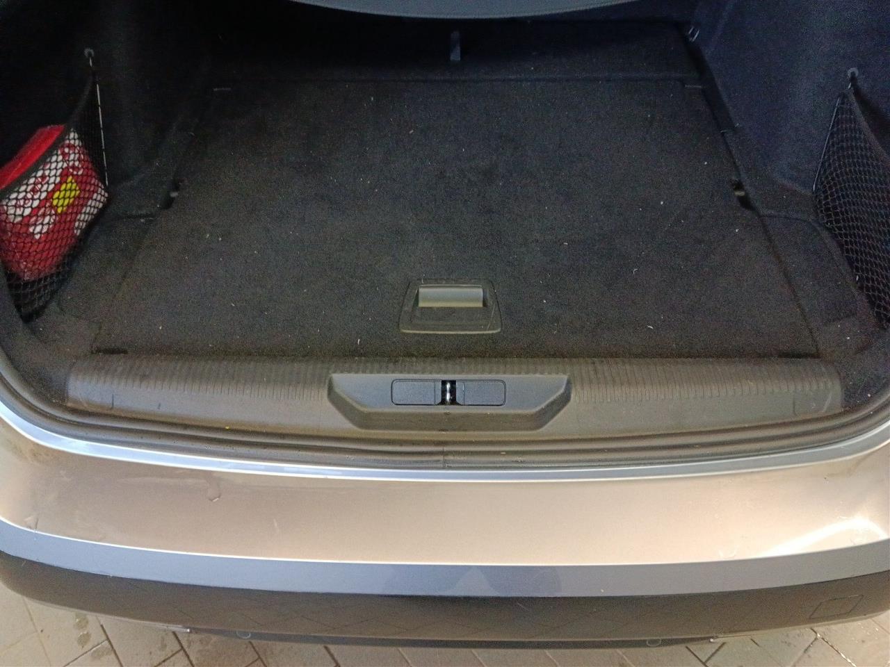 Peugeot 308 III 