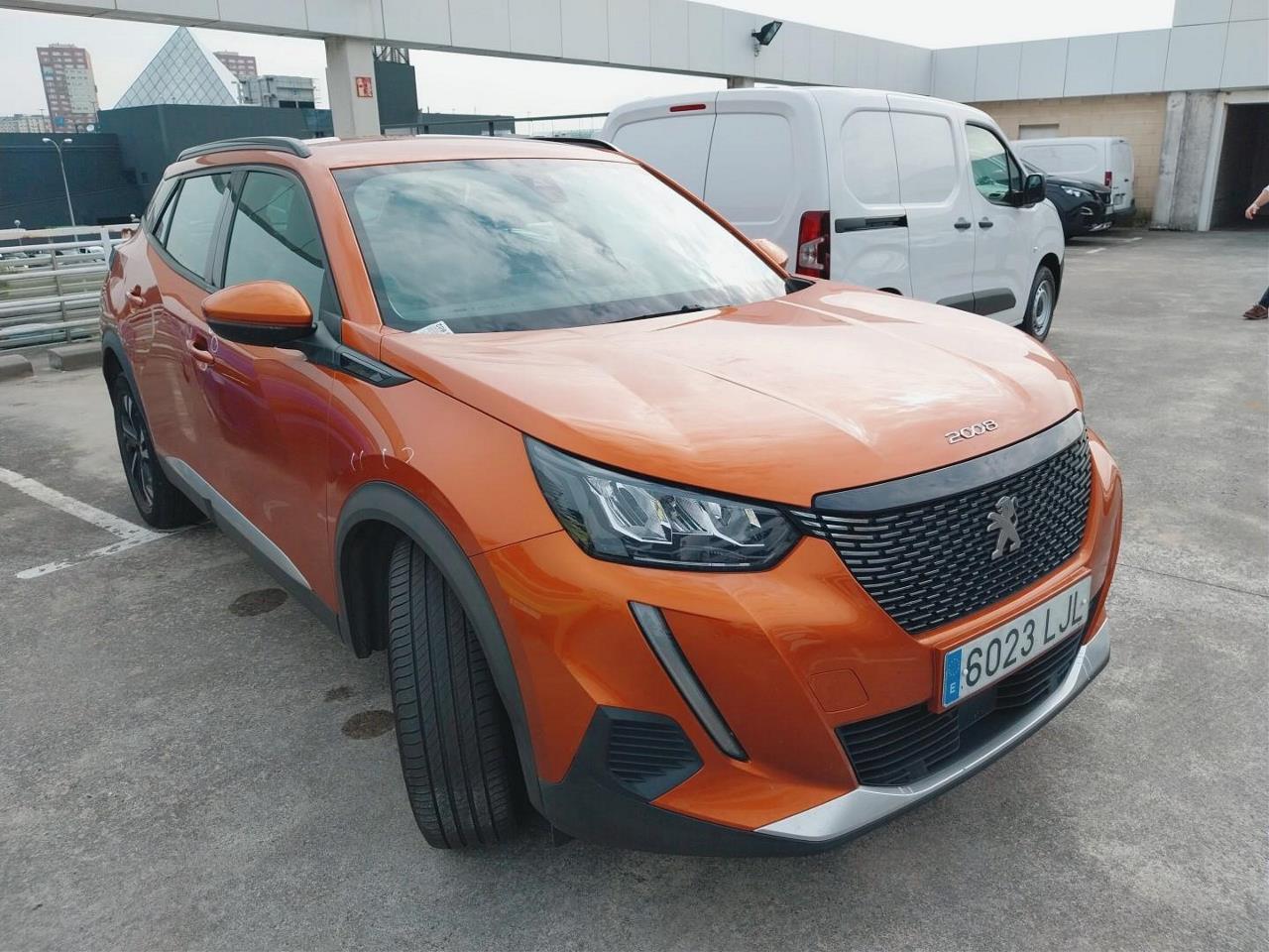 Foto Peugeot 2008 4