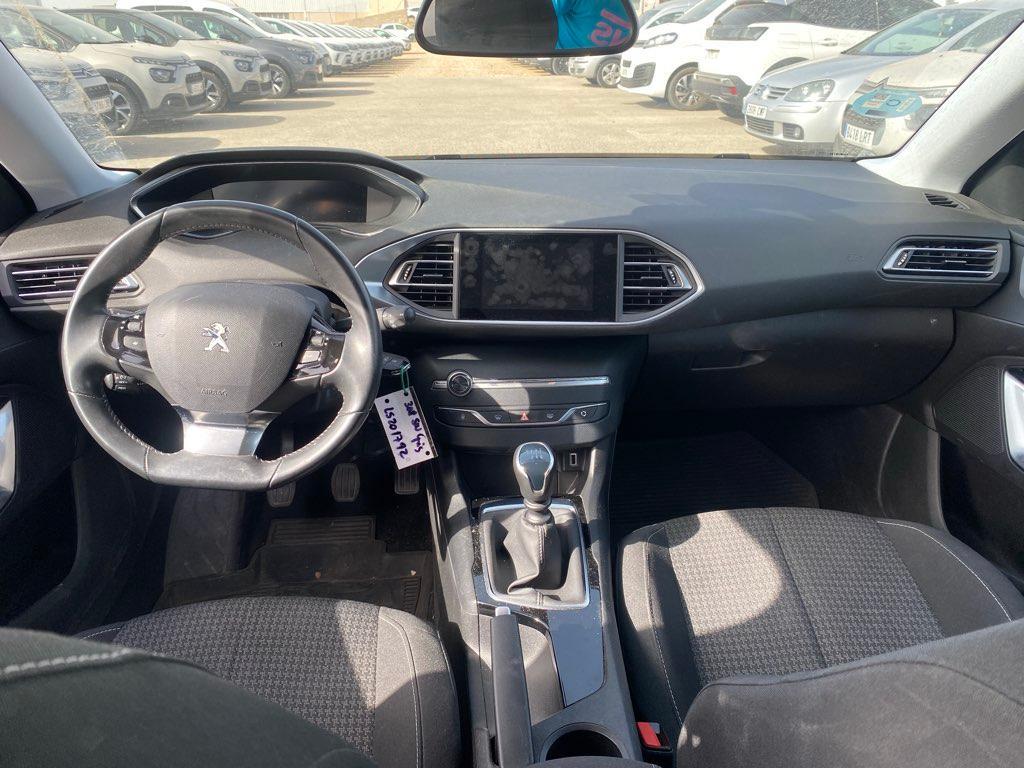 Foto Peugeot 308 9