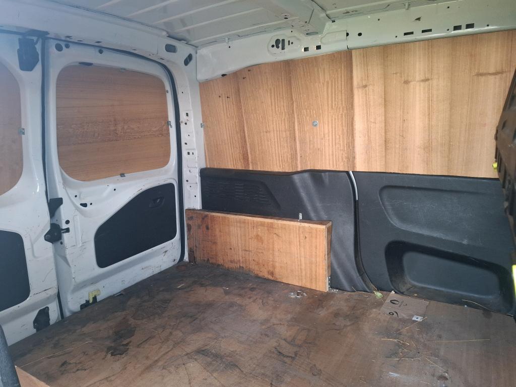 Peugeot PARTNER FOURGON STANDARD 650 KG BLUEHDI 75 BVM5 PREMIUM 2020