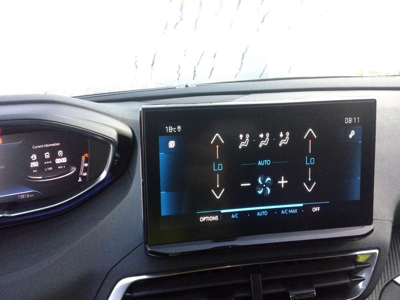 Foto Peugeot 5008 11