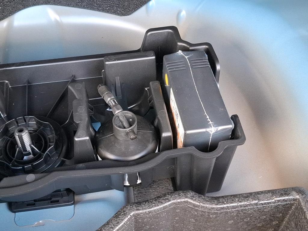 Peugeot 2008 PureTech 130 S&S EAT8 GT 2022