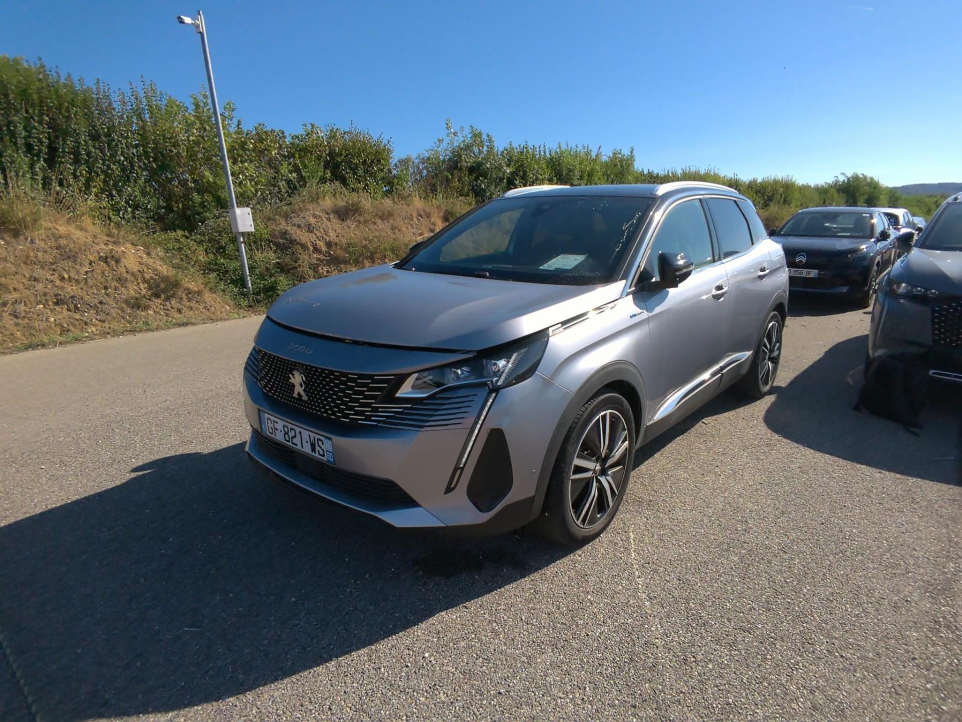 NV 3008 SUV