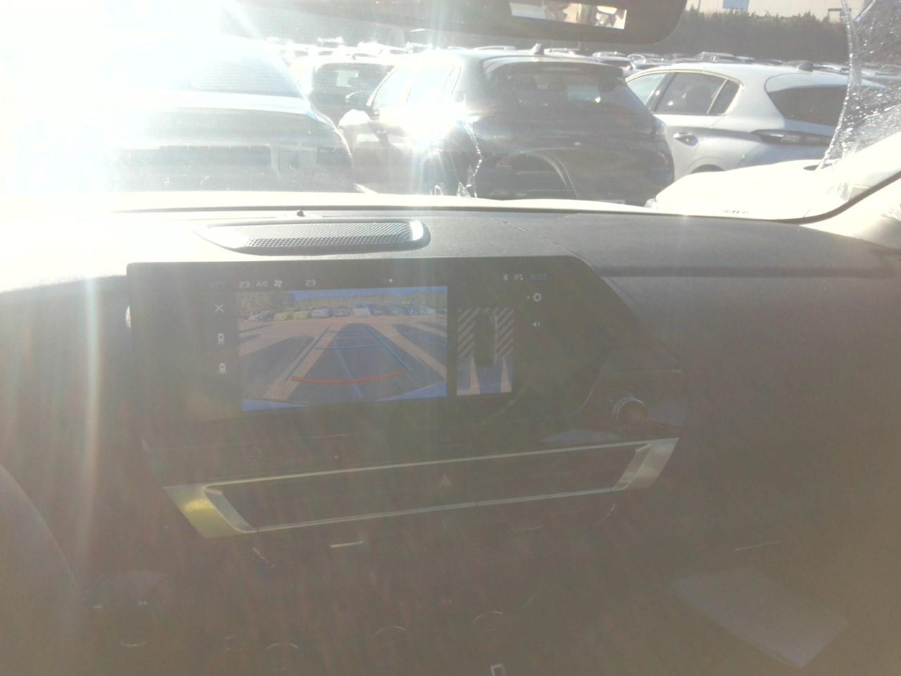 Foto Citroën C4 X 9