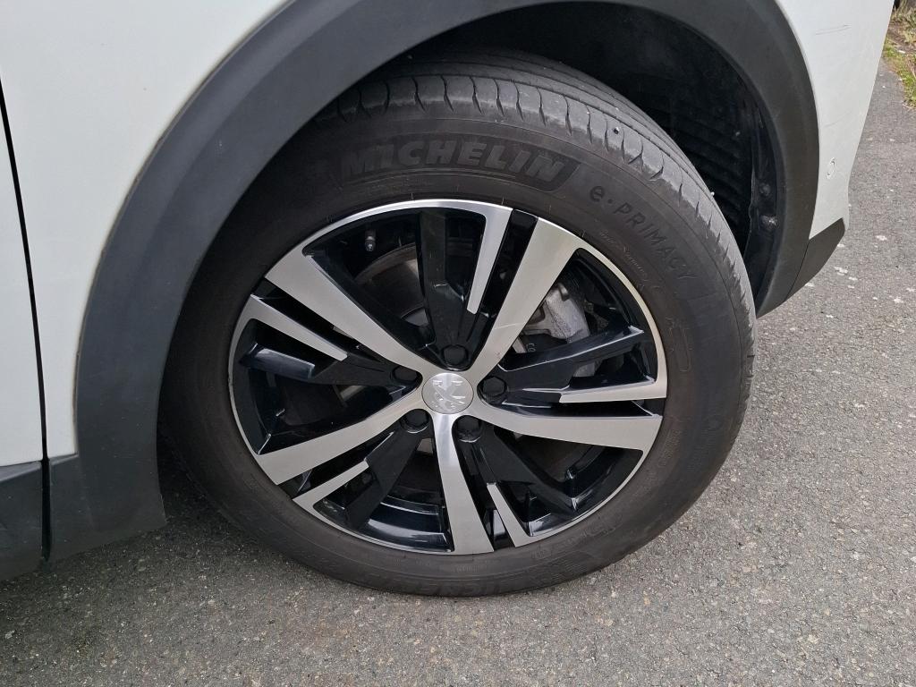 Peugeot 3008 Hybrid 136 e-DCS6 GT 2024
