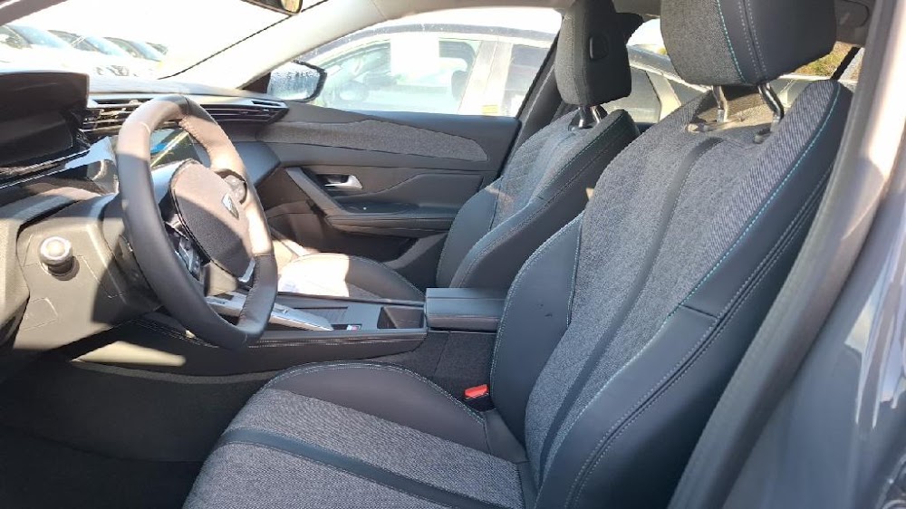 Foto Peugeot 408 13