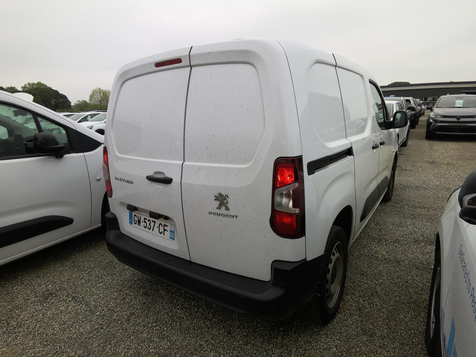 Peugeot PARTNER FOURGON M 1000 KG BLUEHDI 130 S&S EAT8  2024