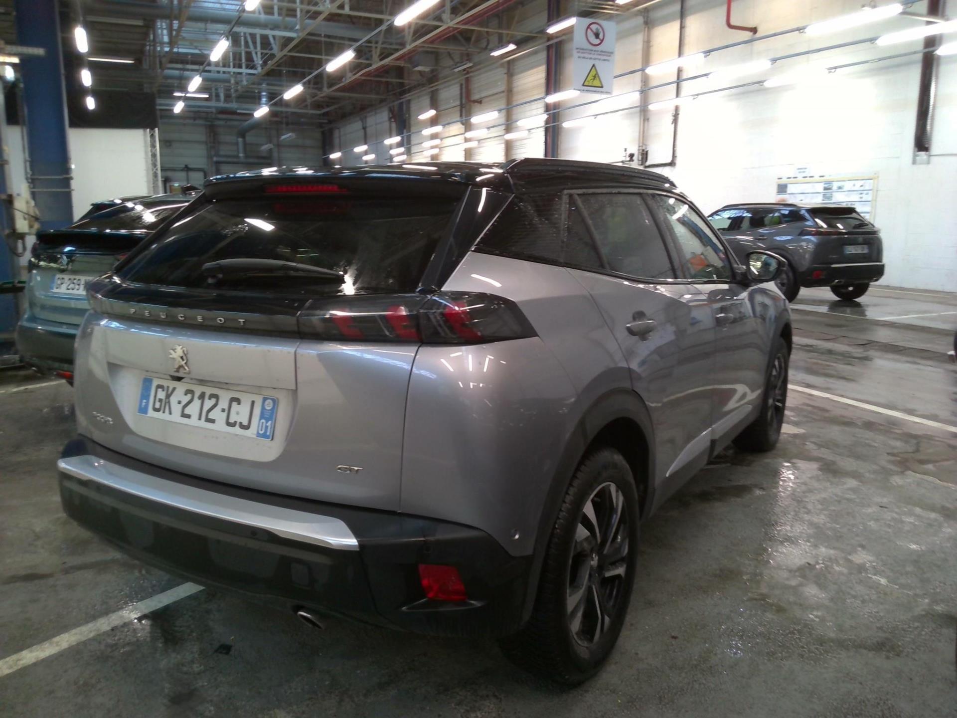 Peugeot 2008 BlueHDi 130 S&S EAT8 GT 2022
