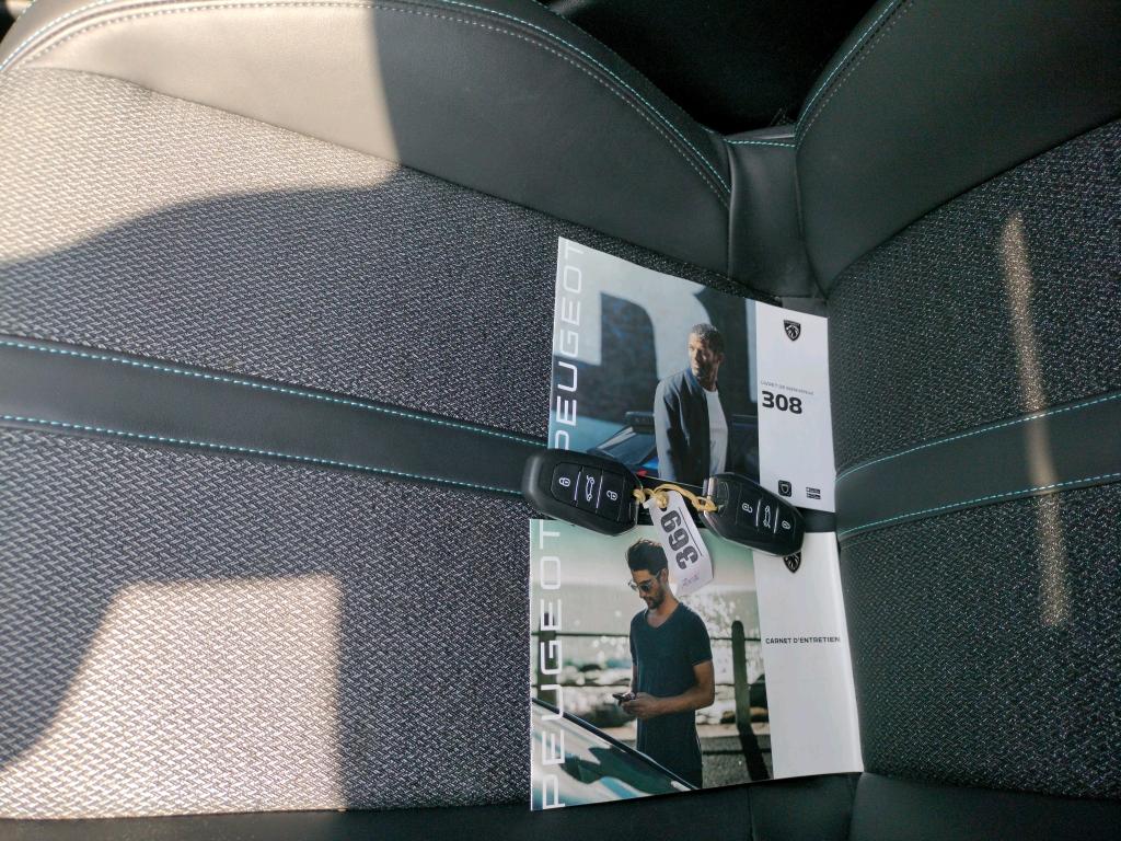 Peugeot 308 SW BlueHDi 130ch S&S BVM6 Allure 2022