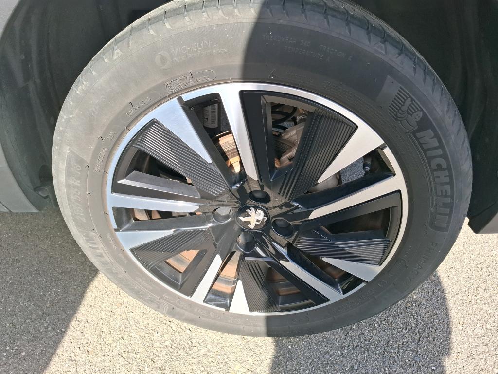 Peugeot 2008 PureTech 130 S&S EAT8 GT Pack 2022