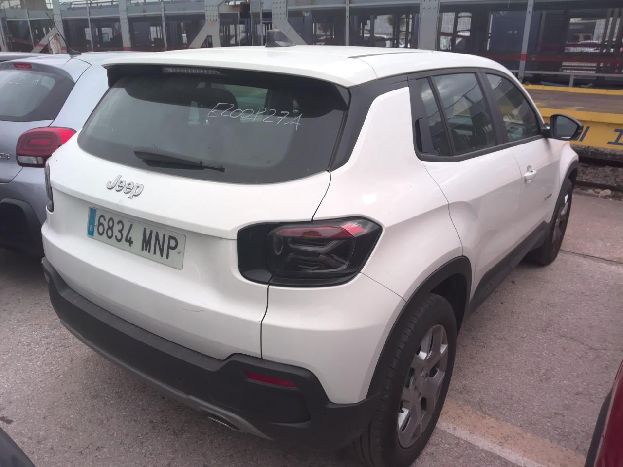 Foto Jeep AVENGER 4