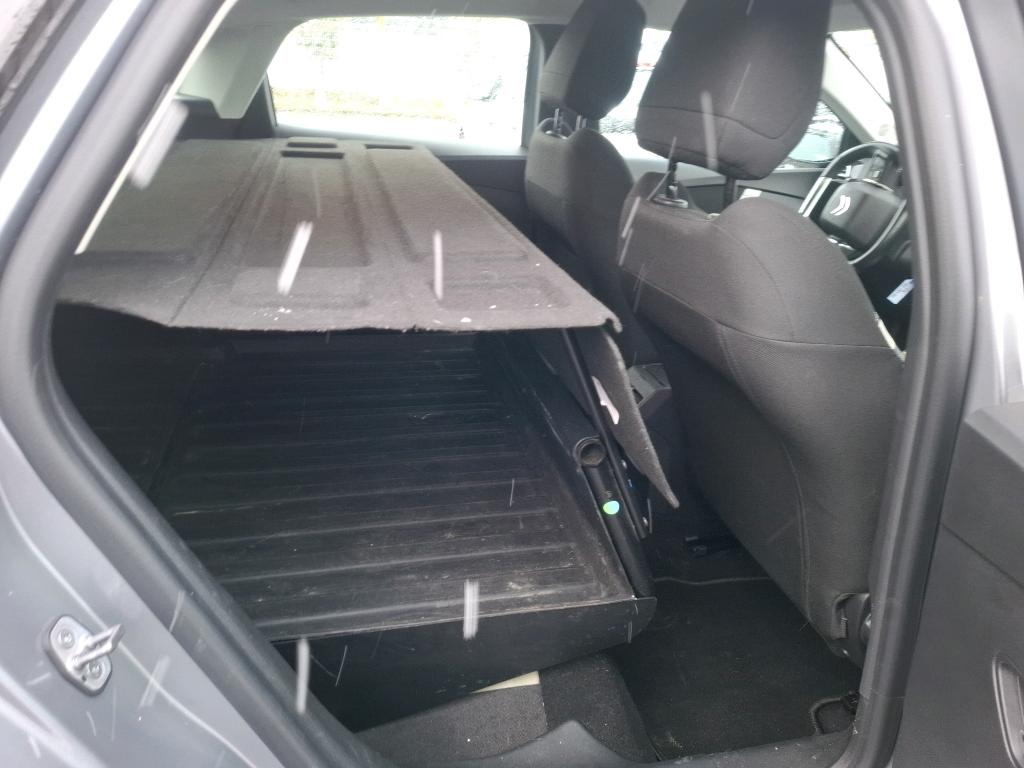 Citroen C4 SOCIETE BLUEHDI 130 S&S EAT8 FEEL NAV BUSINESS R 2021