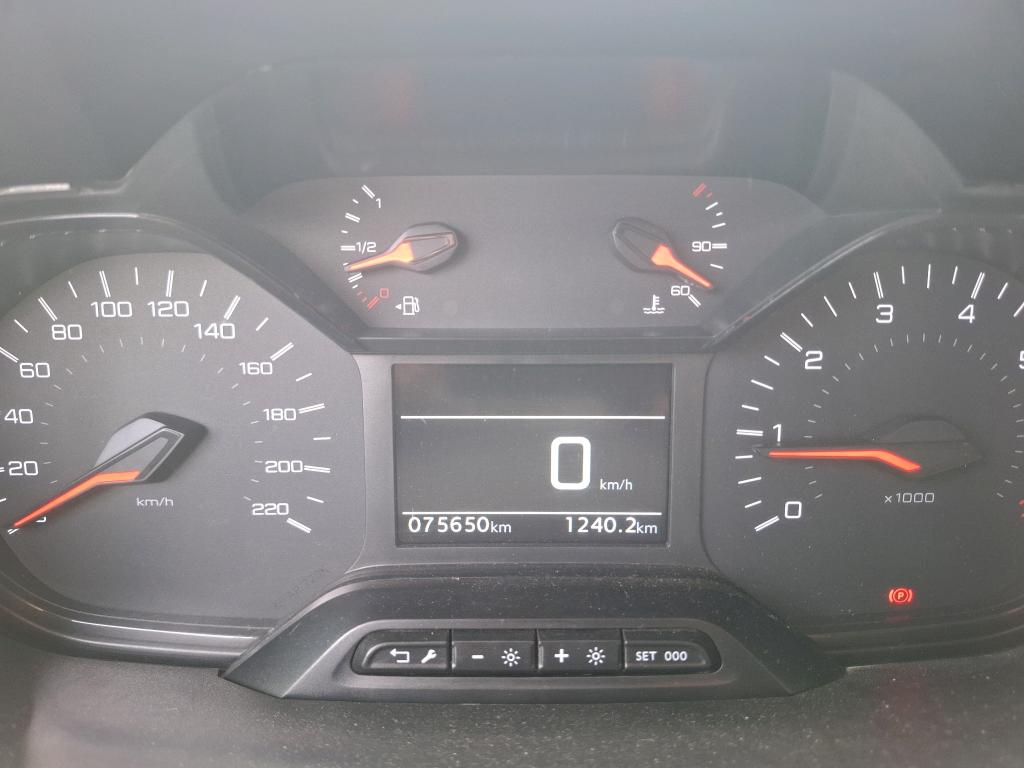 Peugeot PARTNER FOURGON STANDARD 650 KG BLUEHDI 100 S&S BVM5 ASPHALT 2021