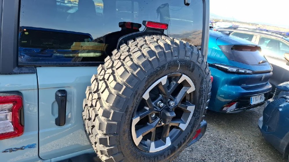 Foto Jeep WRANGLER 16