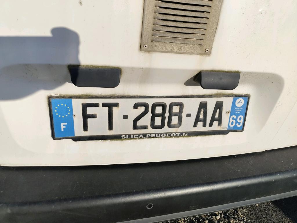 Peugeot PARTNER FOURGON LONG 950 KG BLUEHDI 100 S&S BVM5 ASPHALT 2020