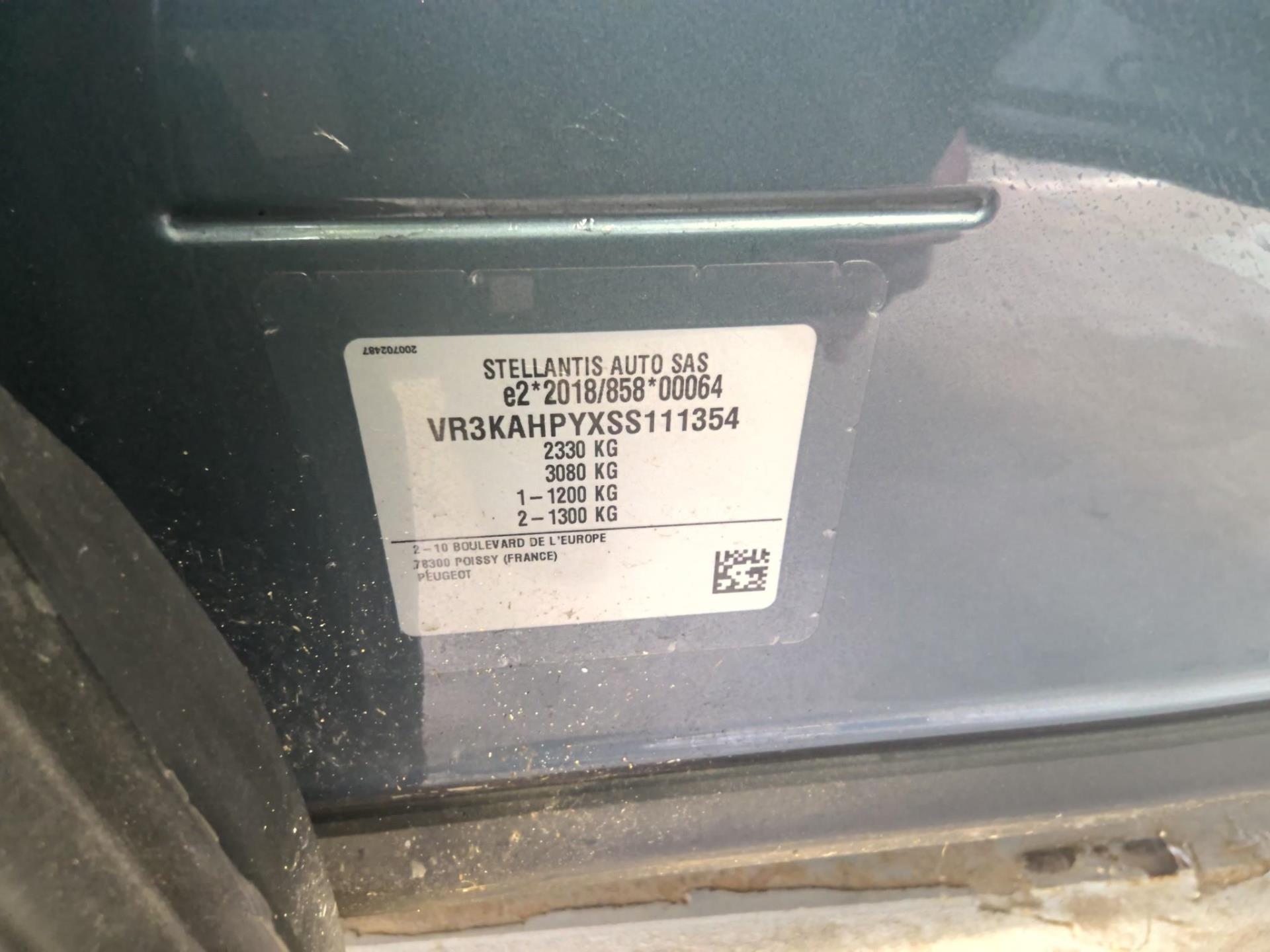 Peugeot 5008 Hybrid 145 ch e-DCS6 Allure 2025