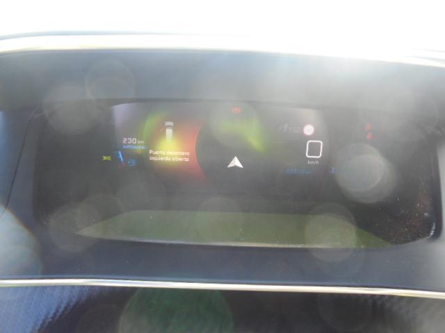 Foto Peugeot 2008 3