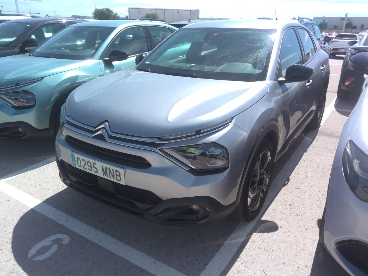 Foto Citroën C4 X 1