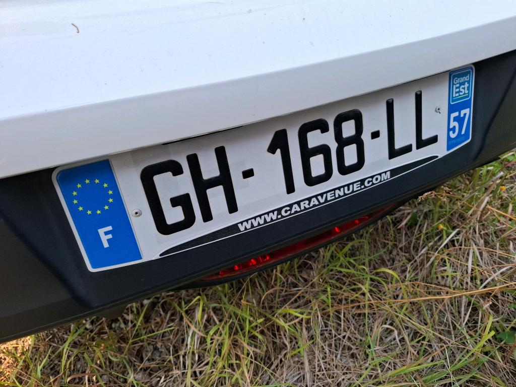 Peugeot 208 BLUEHDI 100 S&S BVM6 ACTIVE BUSINESS R 2022