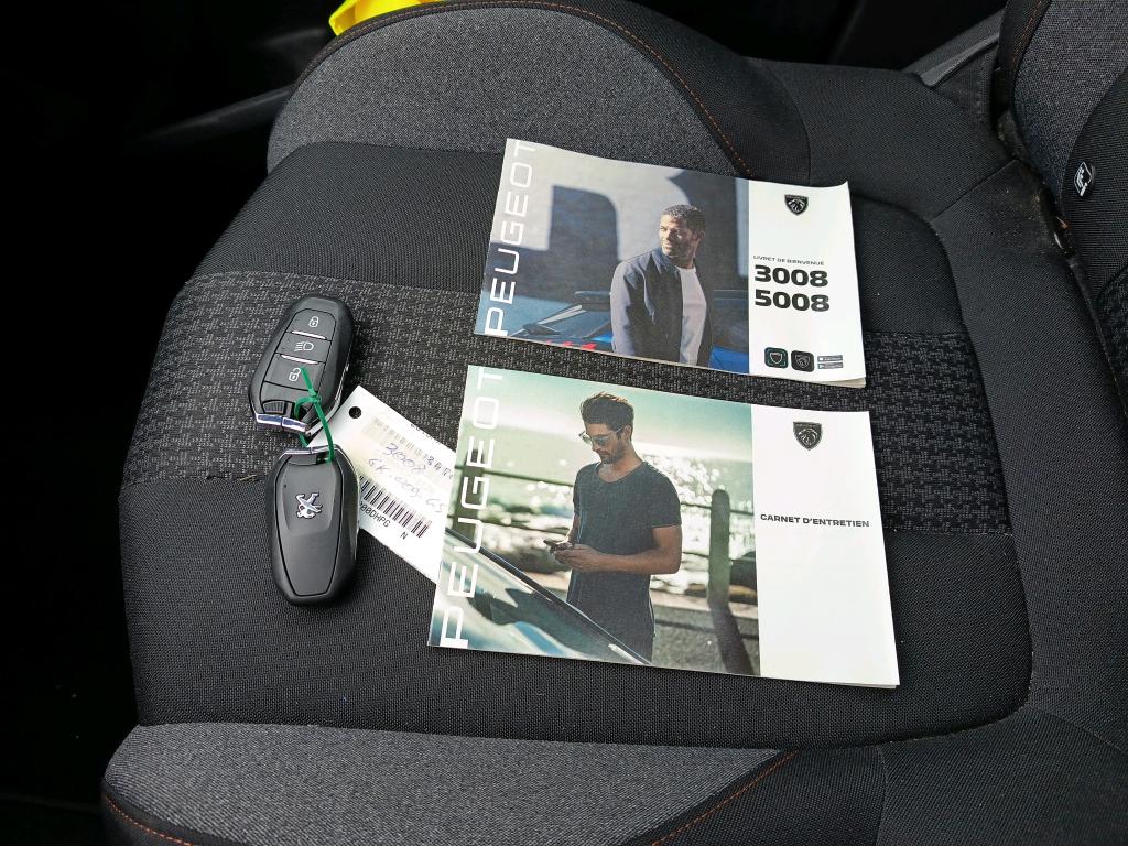 Peugeot 3008 BlueHDi 130ch S&S EAT8 Active Pack 2022