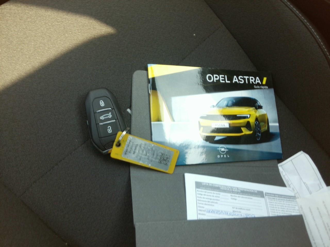 Foto Opel Astra 15