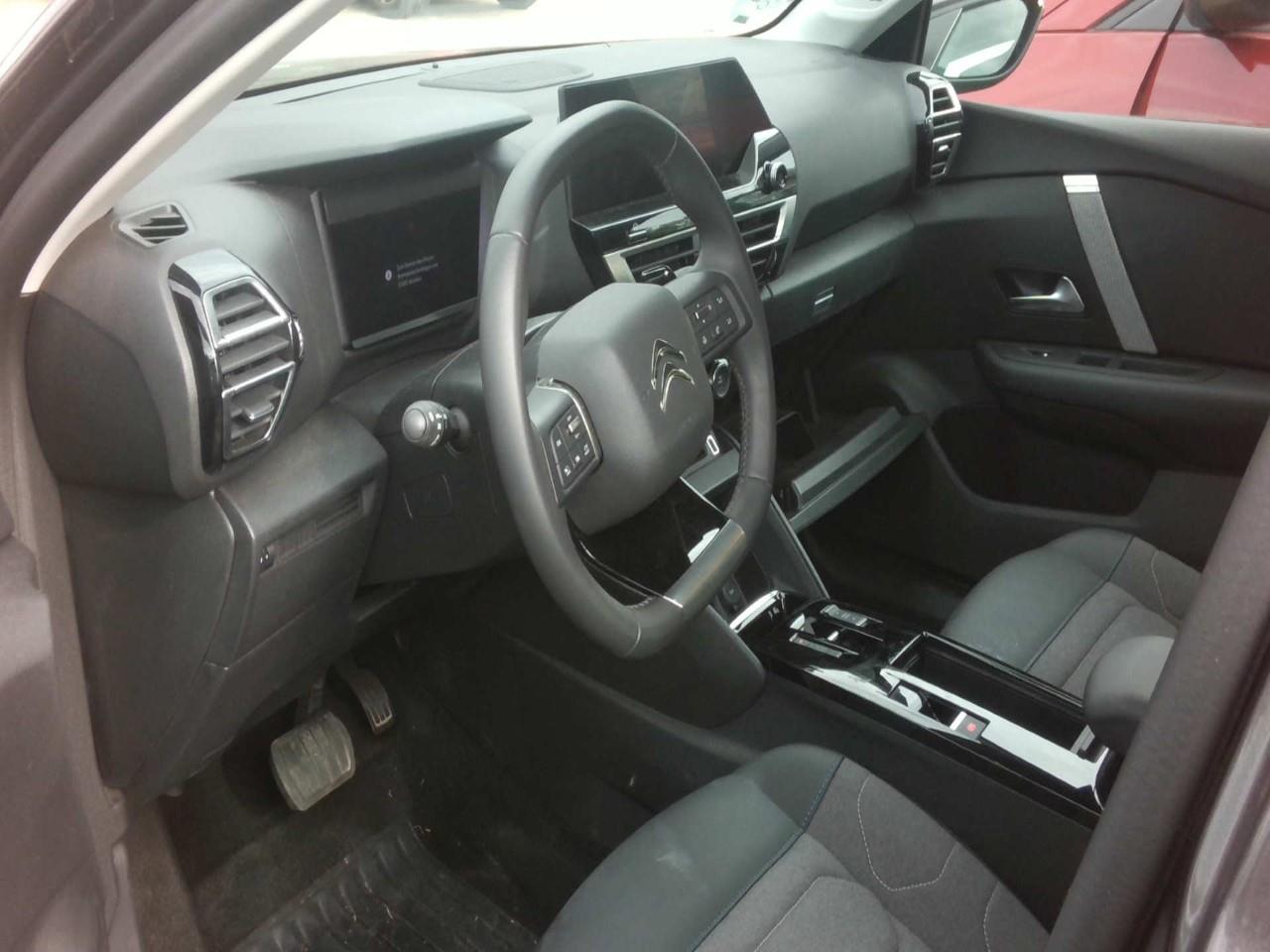 Foto Citroën C4 X 3